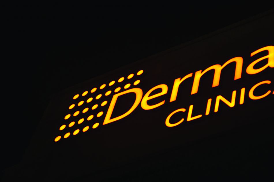 fabricando imagen Dermatológica medellin colombia