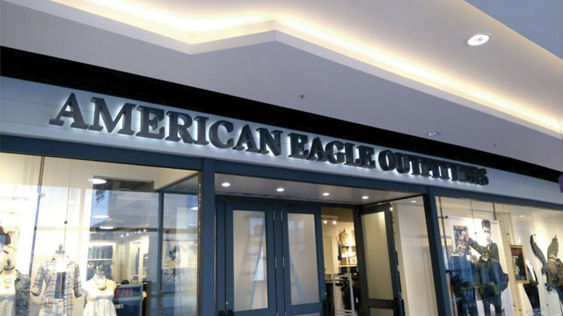 fabricando imagen American Eagle Outfitters medellin colombia
