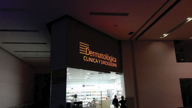 fabricando imagen Dermatológica medellin colombia
